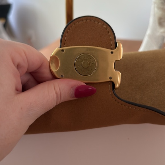 Chain Tabby Shoulder Bag 30 - Picture 10 of 15